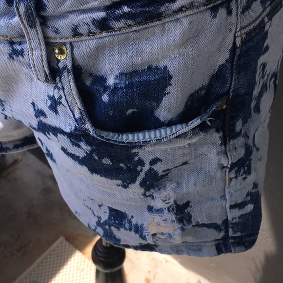 ZCO Jeans Premium Short - Picture 4 of 5